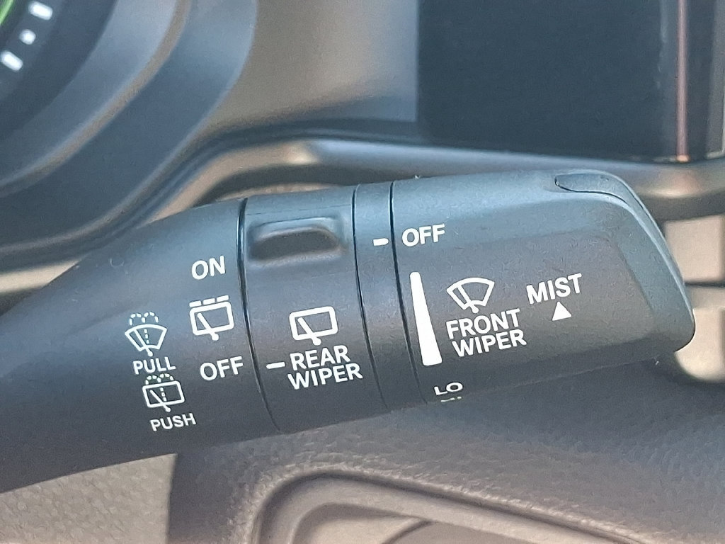 Used 2024 Jeep Wrangler Unlimited w/ Convenience Group AWD/4WD image 26