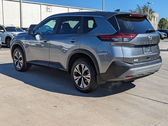 Used 2023 Nissan Rogue SV image 8