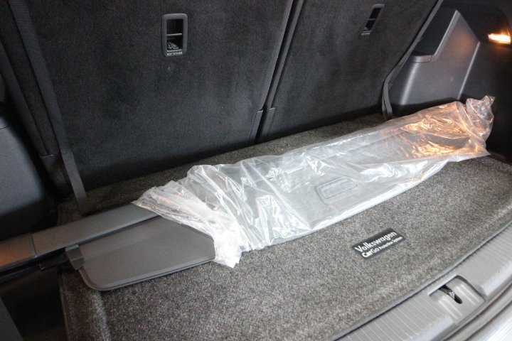 Used 2021 Volkswagen Atlas SE w/ Towing Package image 6