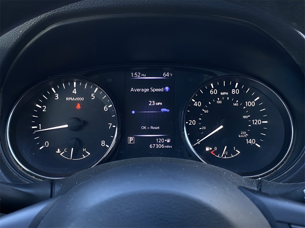 Used 2018 Nissan Rogue Sport S image 10