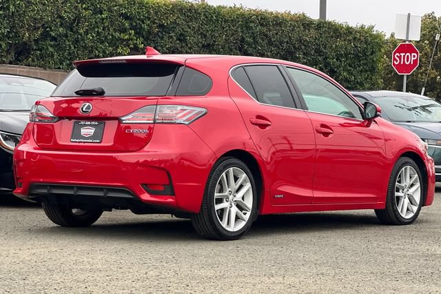 Used 2017 Lexus CT 200h FWD image 5