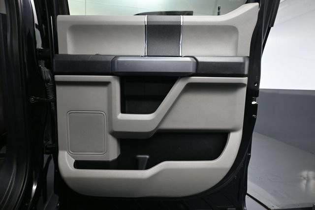 Used 2018 Ford F150 XLT AWD/4WD image 31