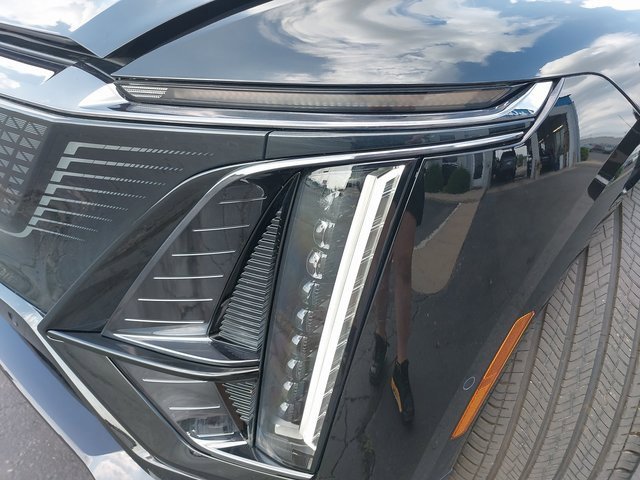 New 2026 Cadillac Lyriq V w/ LPO, Floor Liner Package image 33