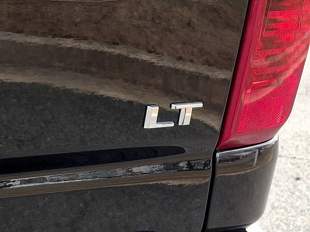 Used 2025 Chevrolet Silverado 2500 LT image 29