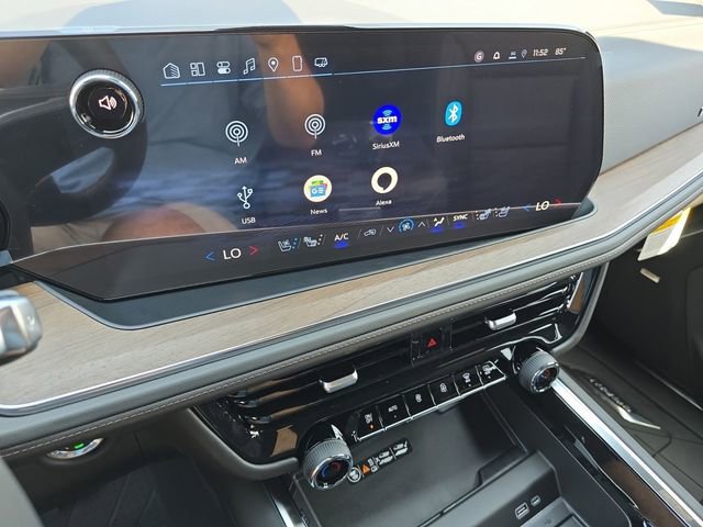 New 2025 Chevrolet Suburban High Country AWD/4WD image 13