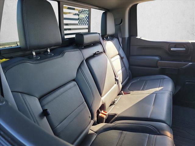 Used 2022 GMC Sierra 1500 Denali w/ Denali Premium Package image 17