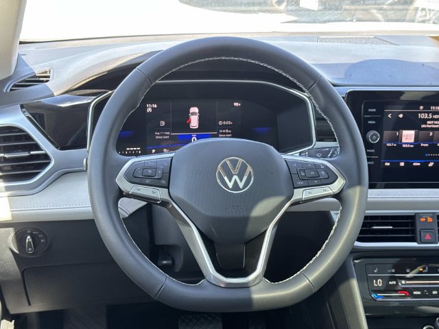 New 2026 Volkswagen Taos SE FWD image 8