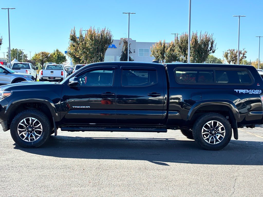 Used 2021 Toyota Tacoma TRD Sport AWD/4WD image 5