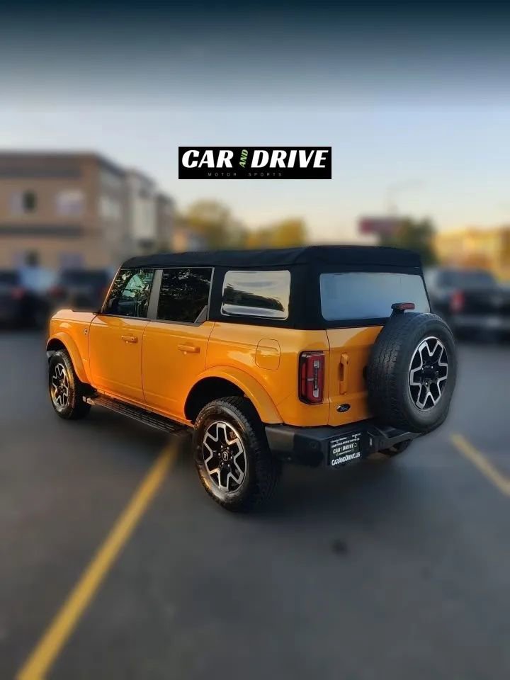 Used 2022 Ford Bronco Outer Banks image 5