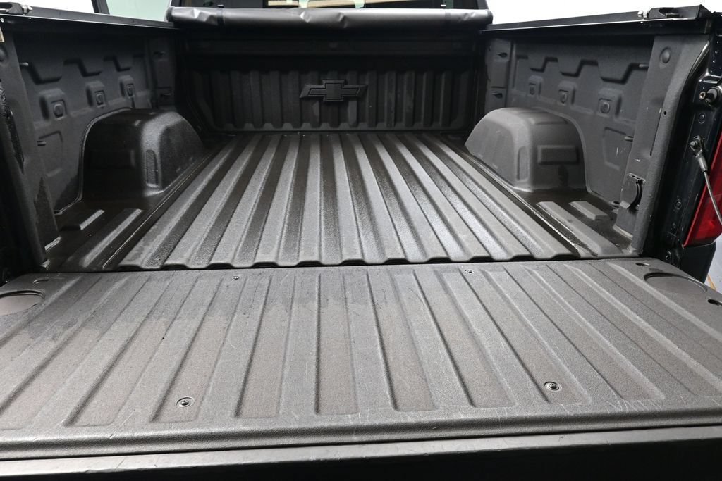 Used 2020 Chevrolet Silverado 1500 RST AWD/4WD image 20