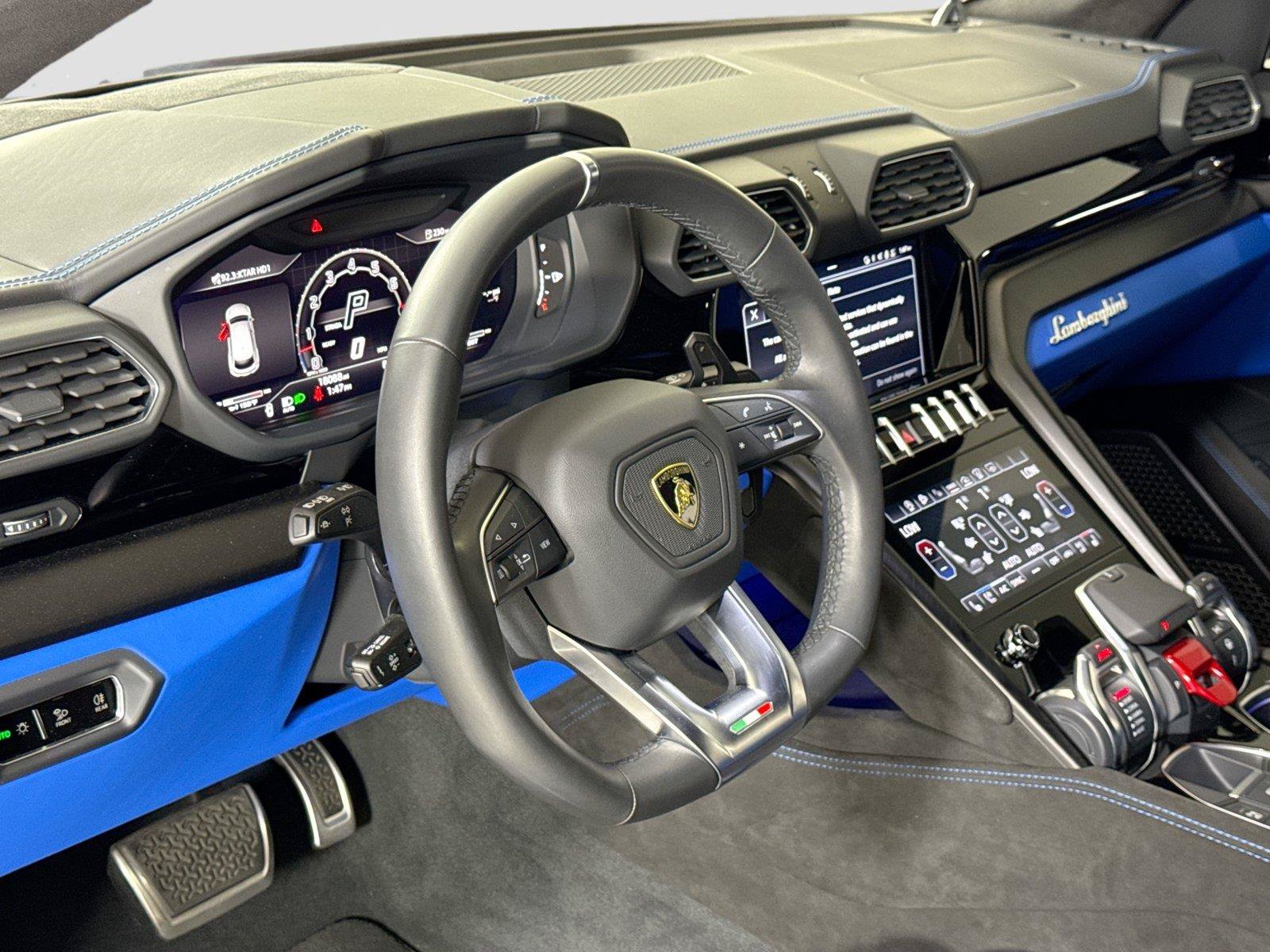 Used 2024 Lamborghini Urus S AWD/4WD image 16