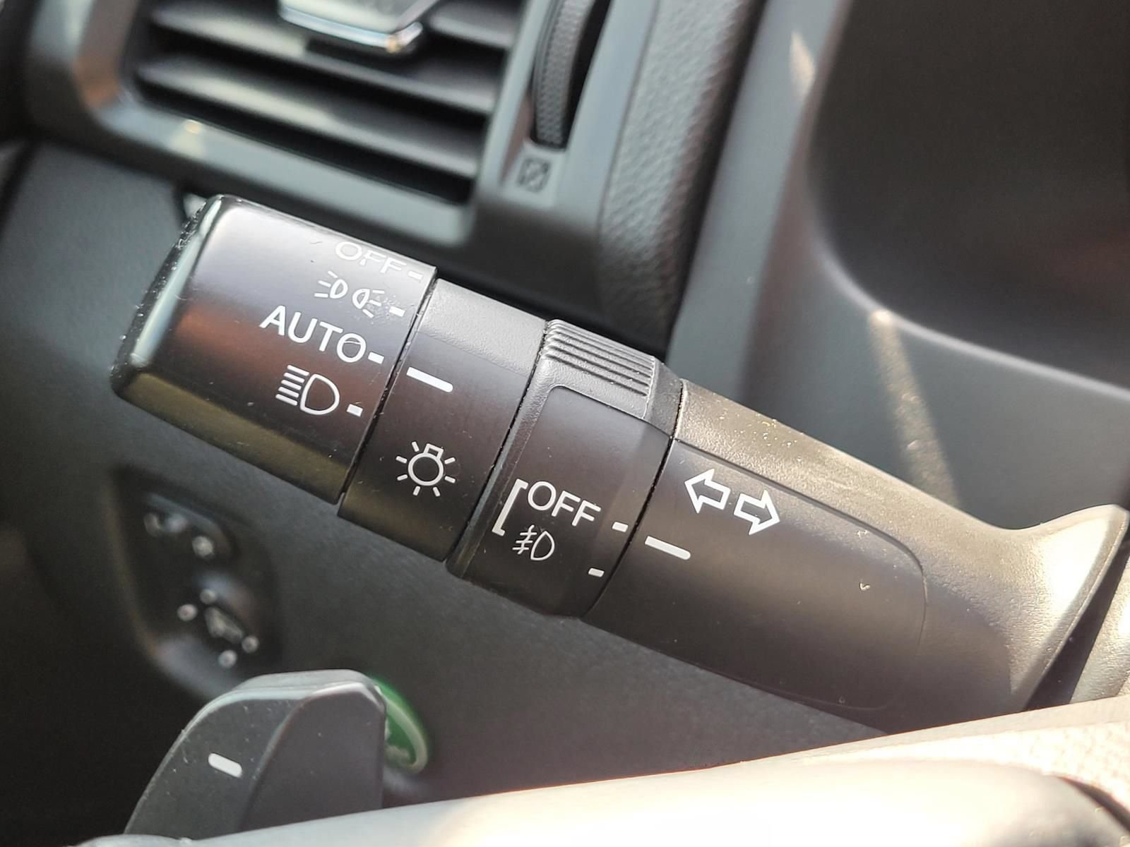 Used 2022 Honda Pilot Touring image 33