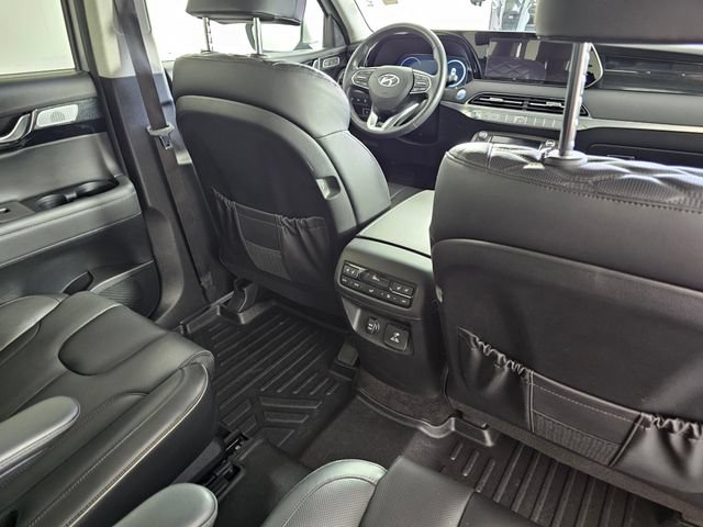 Used 2022 Hyundai Palisade Limited AWD/4WD image 18