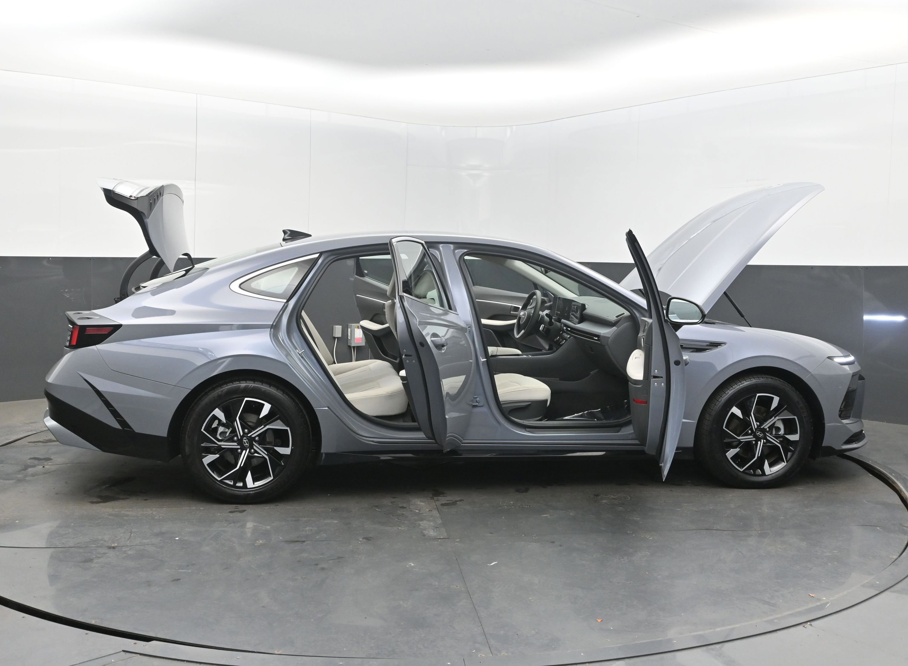 Used 2025 Hyundai Sonata SEL image 47