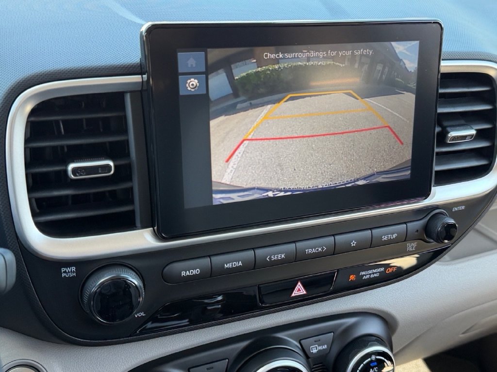 New 2026 Hyundai Venue SEL FWD image 25