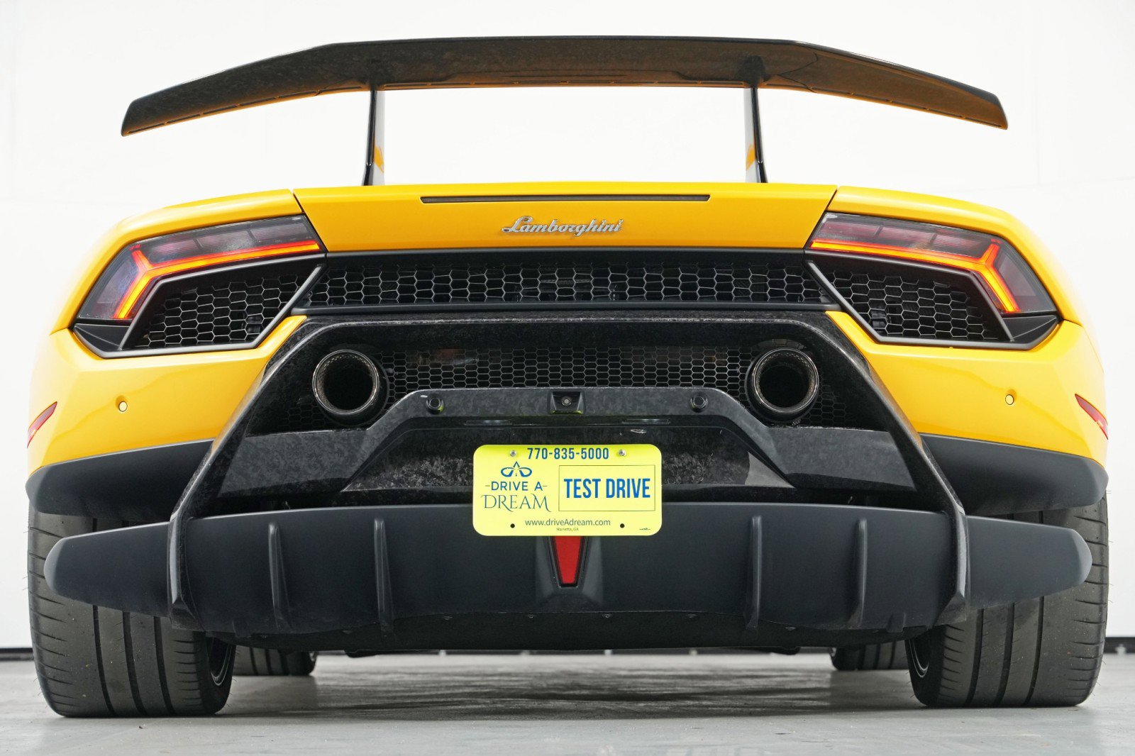 Used 2018 Lamborghini Huracan Performante image 57