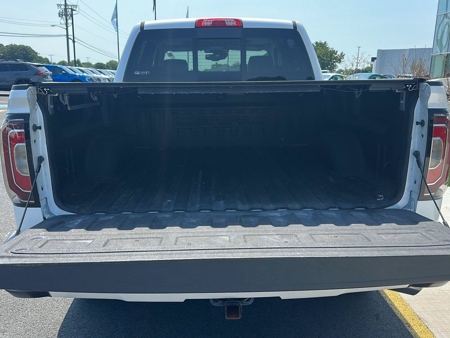 Used 2017 GMC Sierra 1500 Denali w/ Denali Ultimate Package AWD/4WD image 14