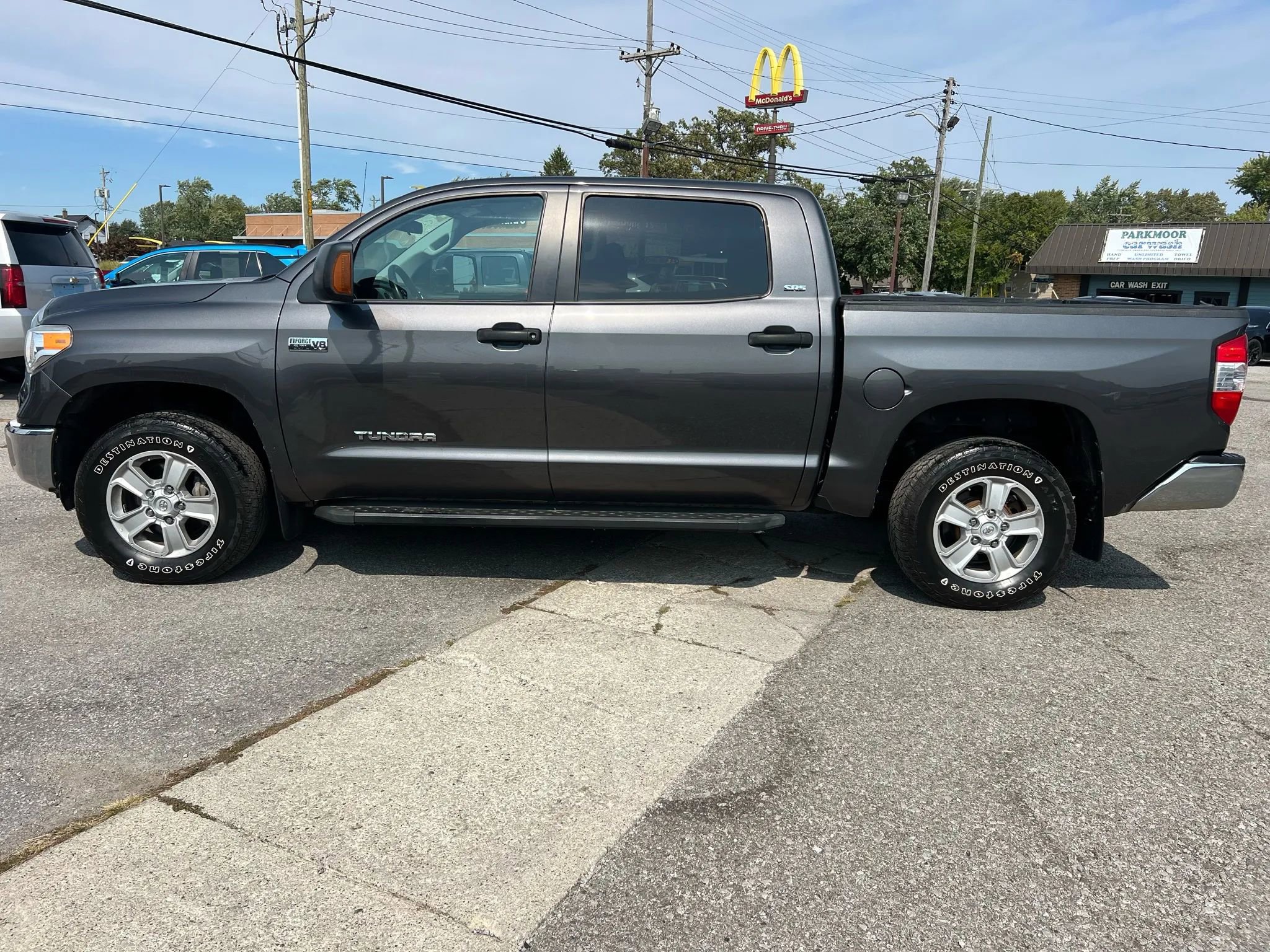 Used 2016 Toyota Tundra SR5 image 12