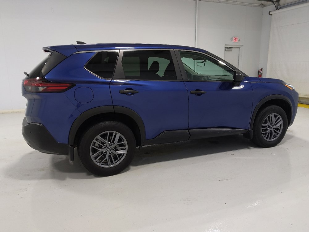 Used 2023 Nissan Rogue S image 10