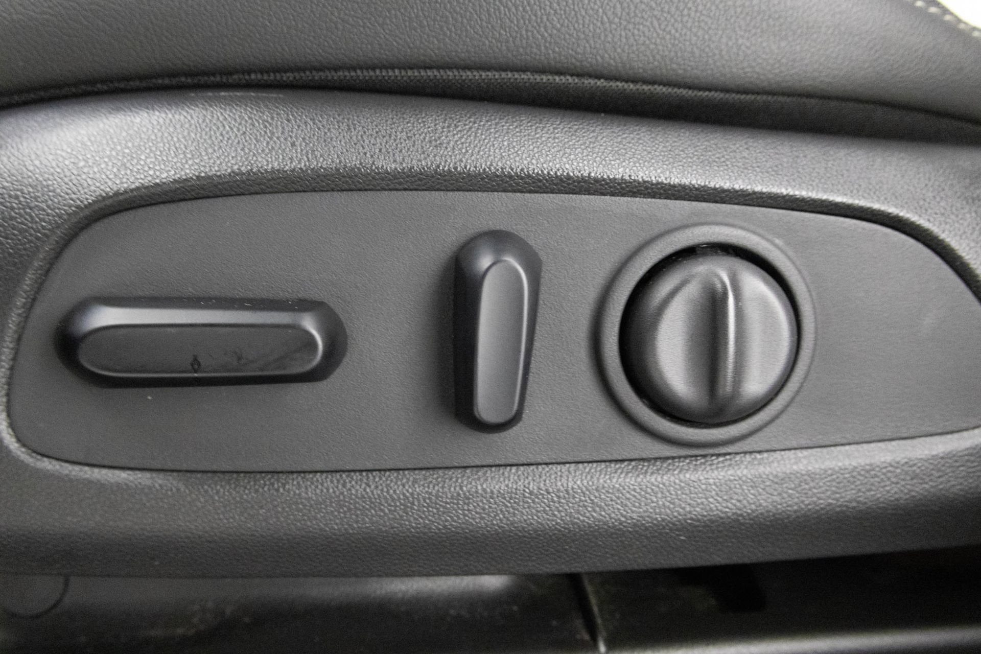 Used 2023 Chevrolet TrailBlazer ACTIV w/ Convenience Package FWD image 8