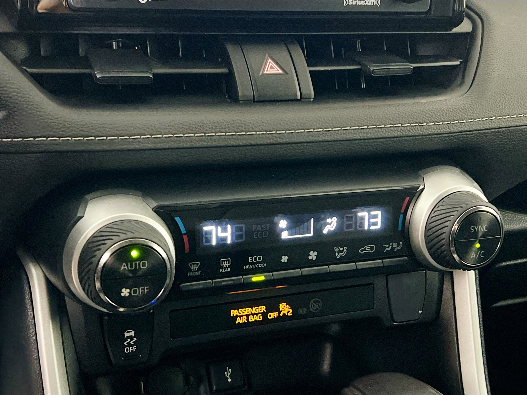 Used 2021 Toyota RAV4 XLE image 27