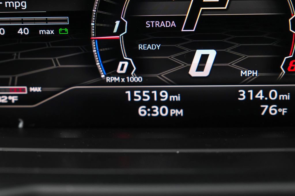 Used 2022 Lamborghini Urus AWD/4WD image 19