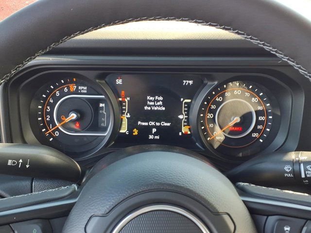 New 2026 Jeep Gladiator Mojave w/ Safety Group image 13