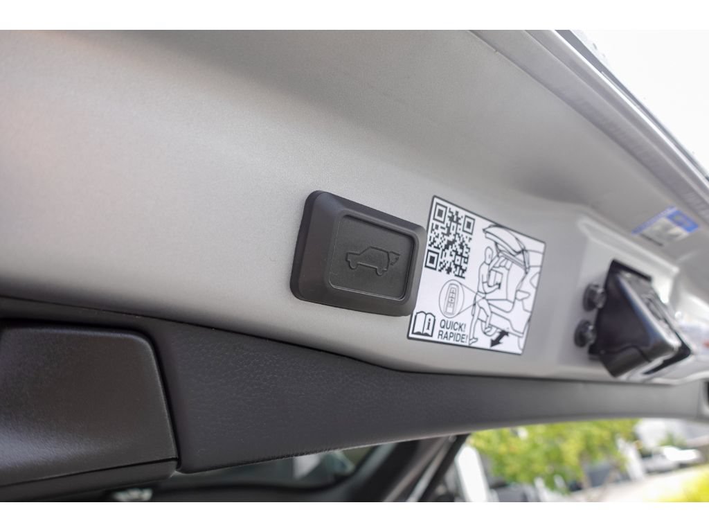 Certified 2021 Toyota RAV4 Limited AWD/4WD image 24