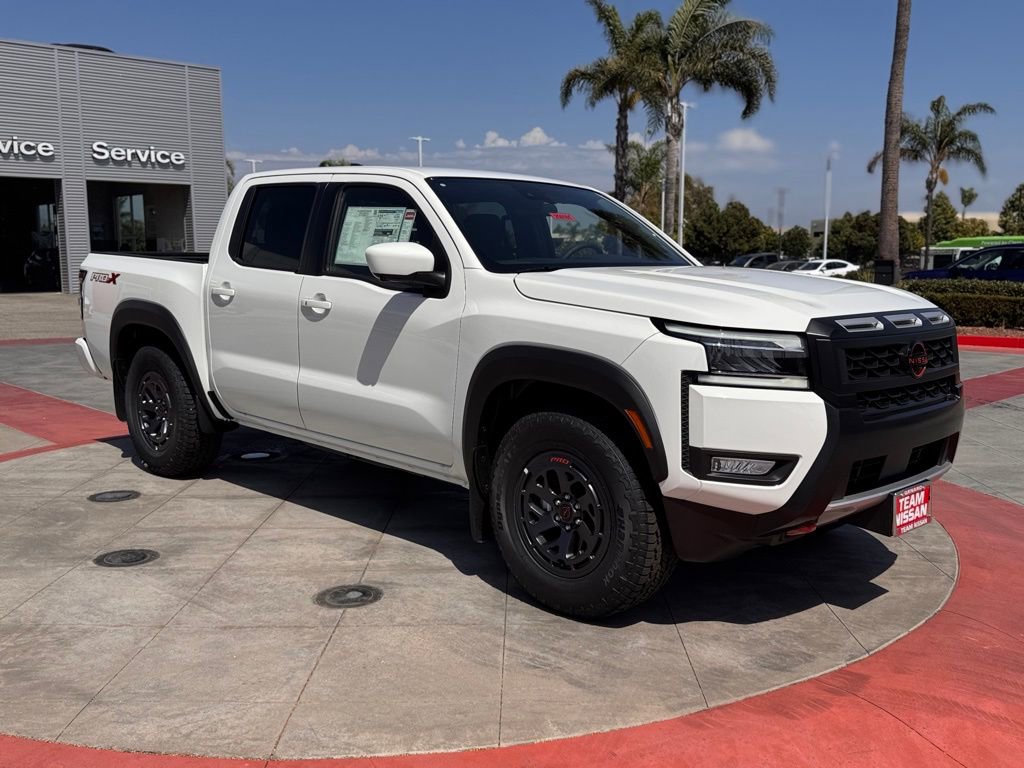 New 2025 Nissan Frontier PRO-4X w/ Interior Protection Package video 2