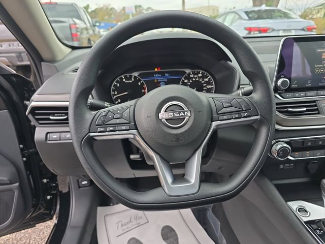 New 2025 Nissan Altima 2.5 SV image 16