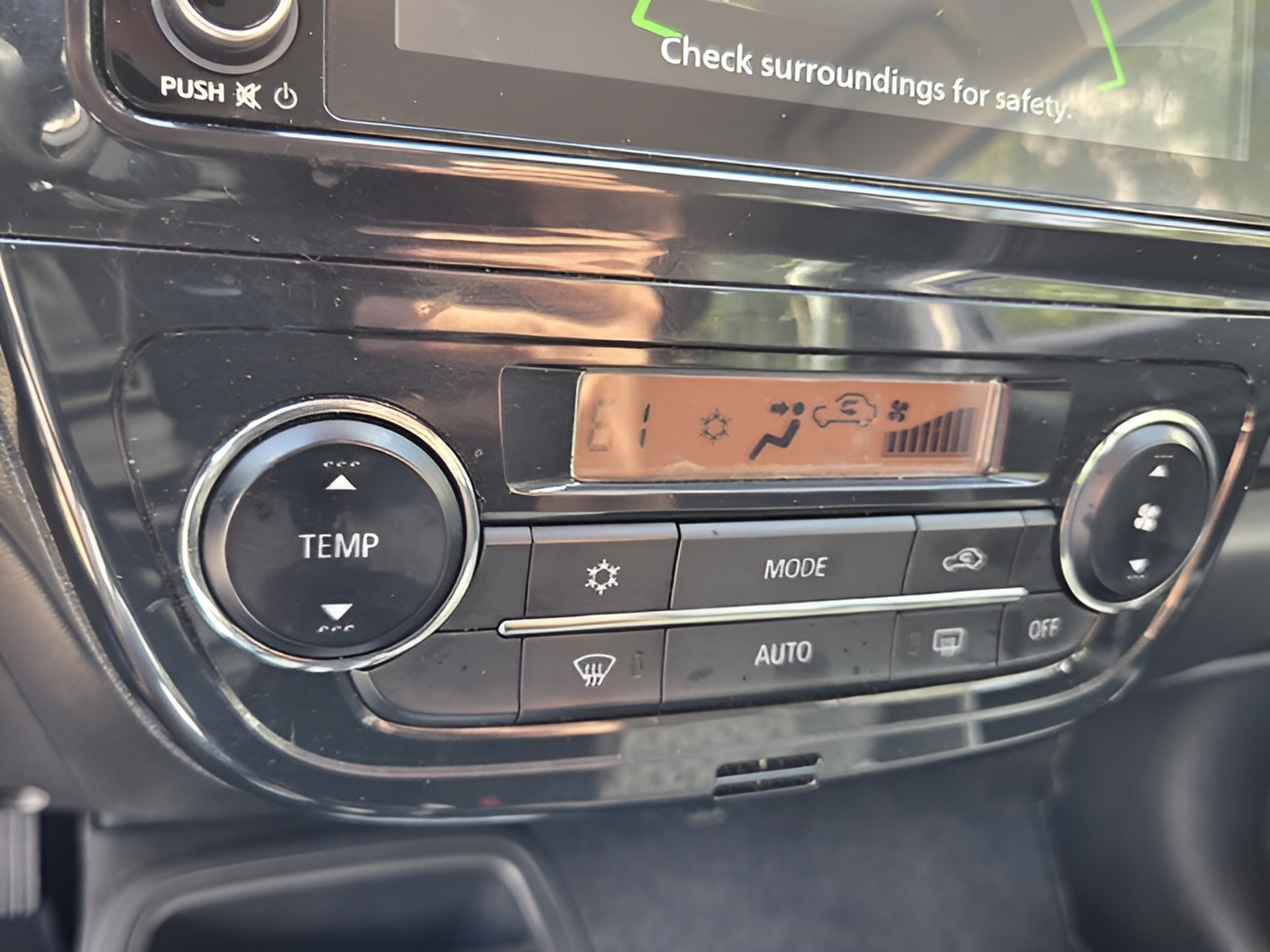 Used 2024 Mitsubishi Mirage ES FWD image 20