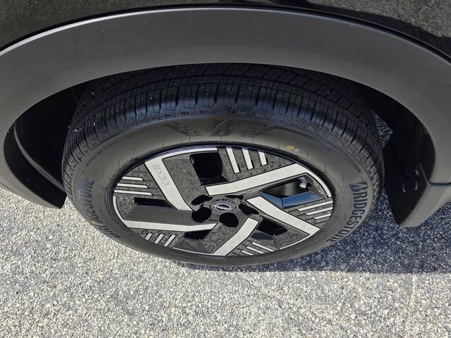 New 2026 Nissan Kicks SV image 13