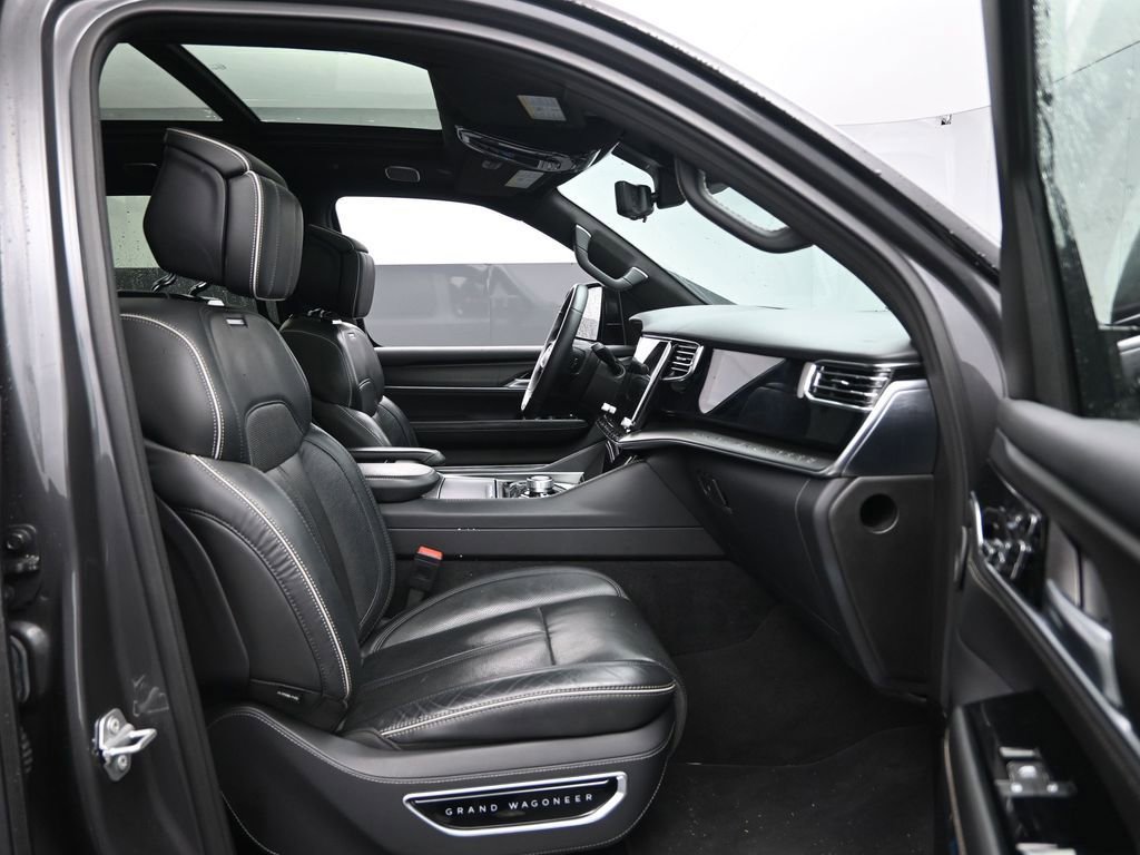 Used 2024 Jeep Grand Wagoneer L Series II w/ Quick Order Packagew 28T image 31