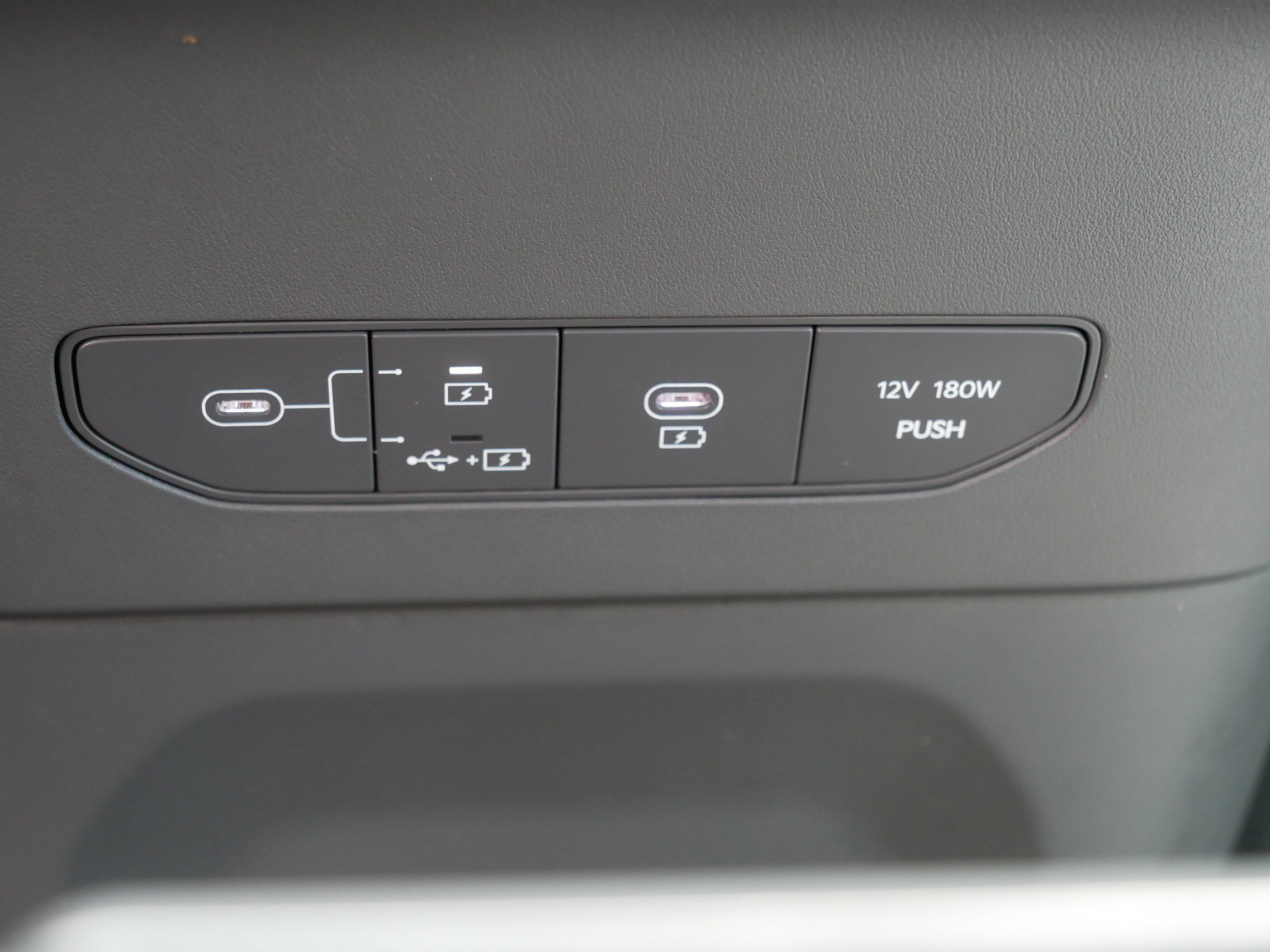 Certified 2024 Kia EV9 GT-Line AWD/4WD image 32