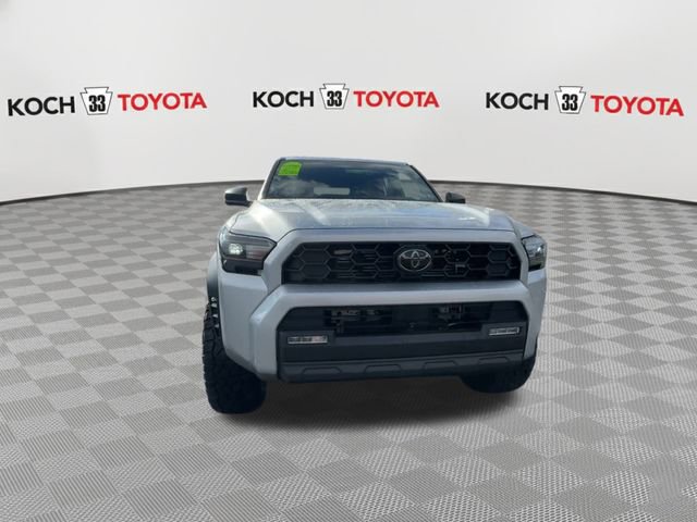 Used 2025 Toyota 4Runner TRD Off-Road image 3