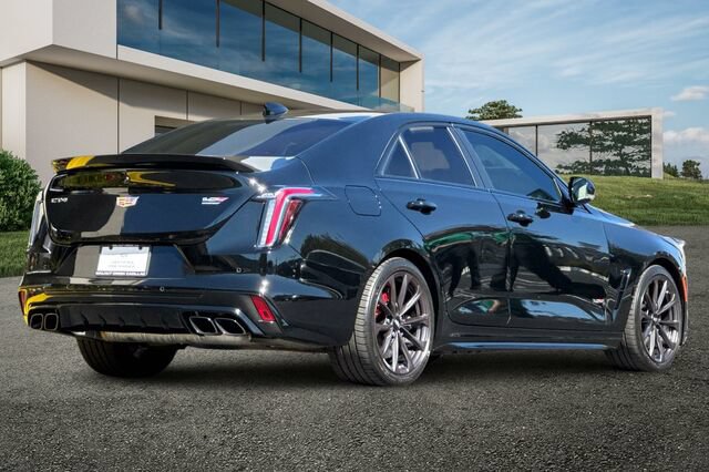 Certified 2023 Cadillac CT4 V Blackwing w/ Technology Package RWD image 4