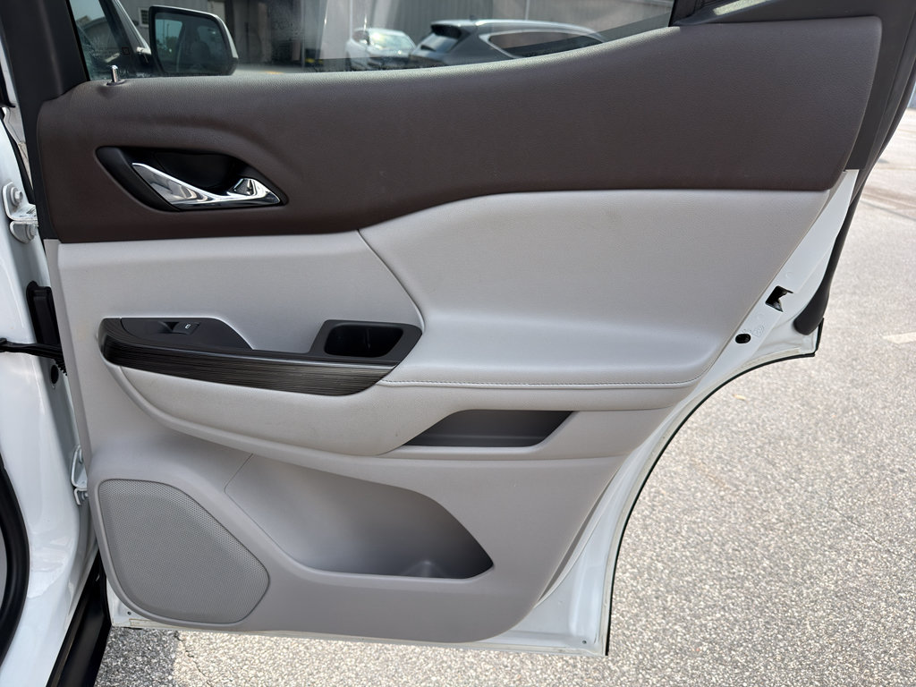 Used 2019 GMC Acadia SLT FWD image 36