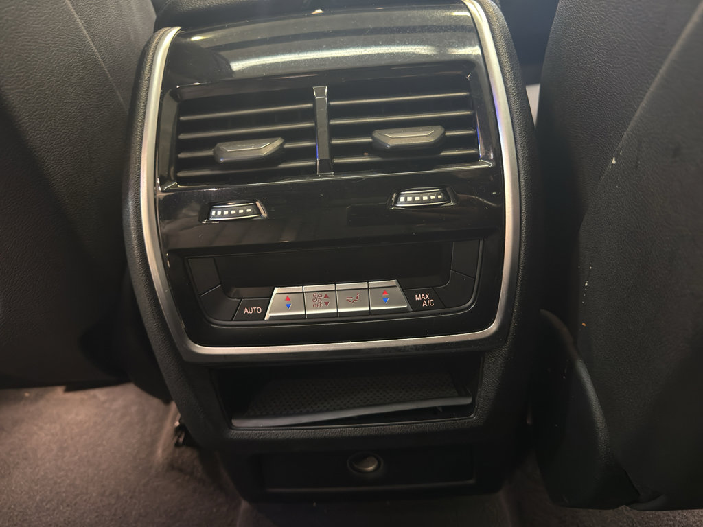 Used 2019 BMW X5 xDrive40i w/ Convenience Package AWD/4WD image 27