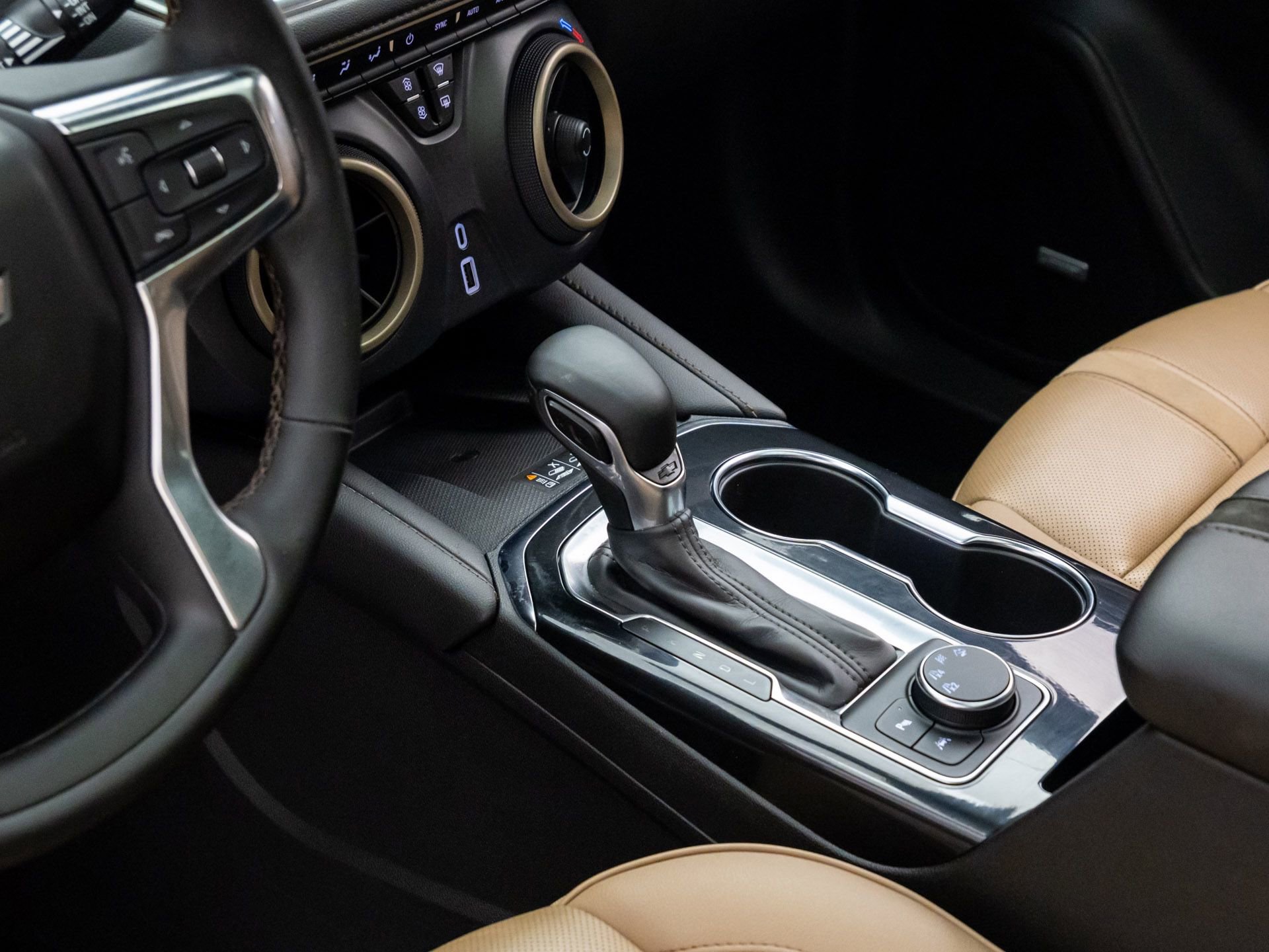 Used 2024 Chevrolet Blazer Premier w/ Driver Confidence II Package image 16