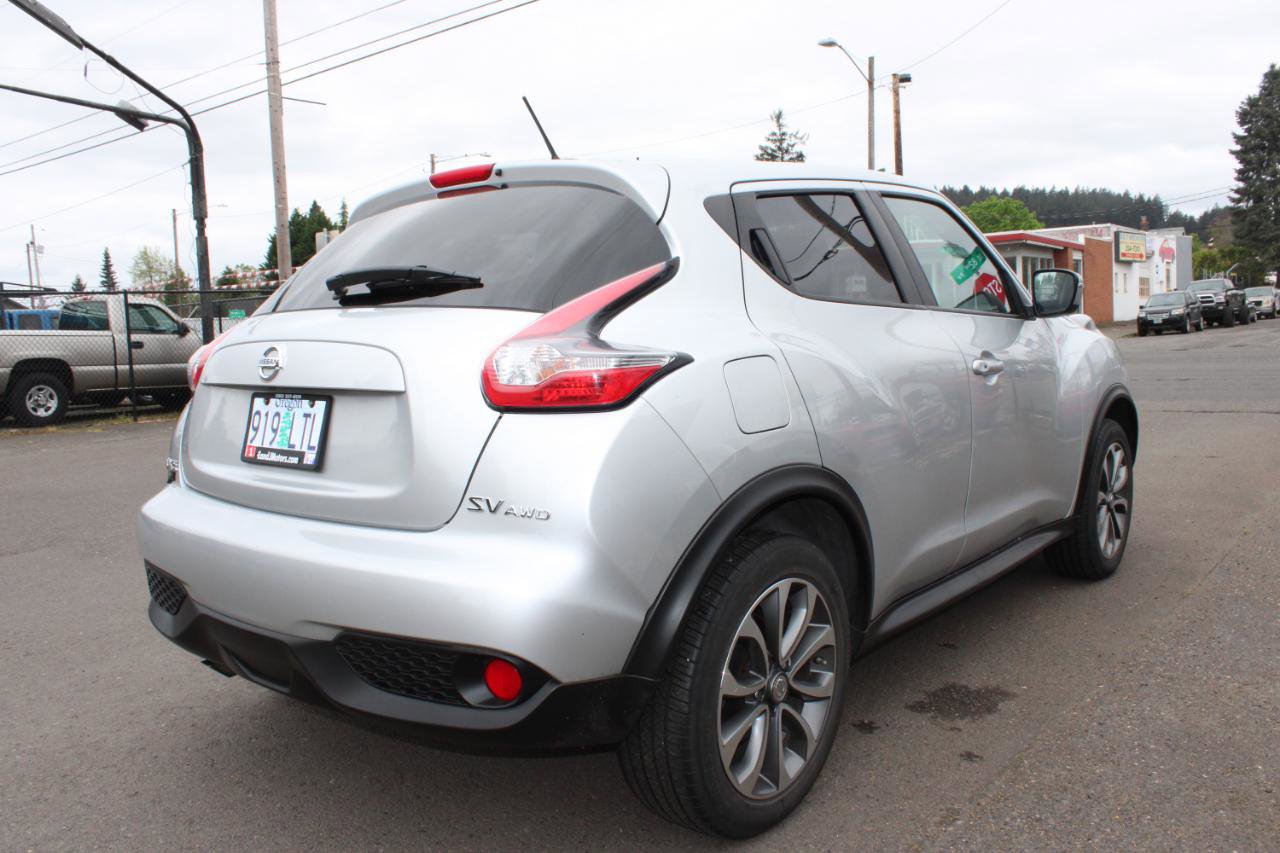 Used 2017 Nissan Juke SV AWD/4WD image 6