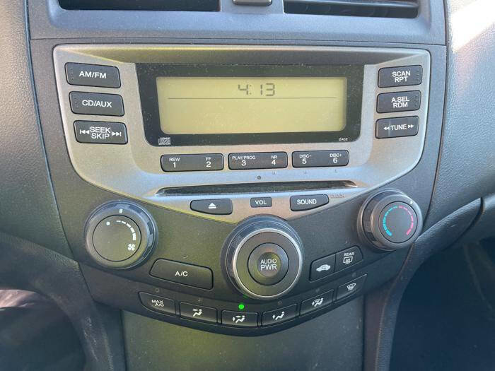 Used 2006 Honda Accord VP image 33