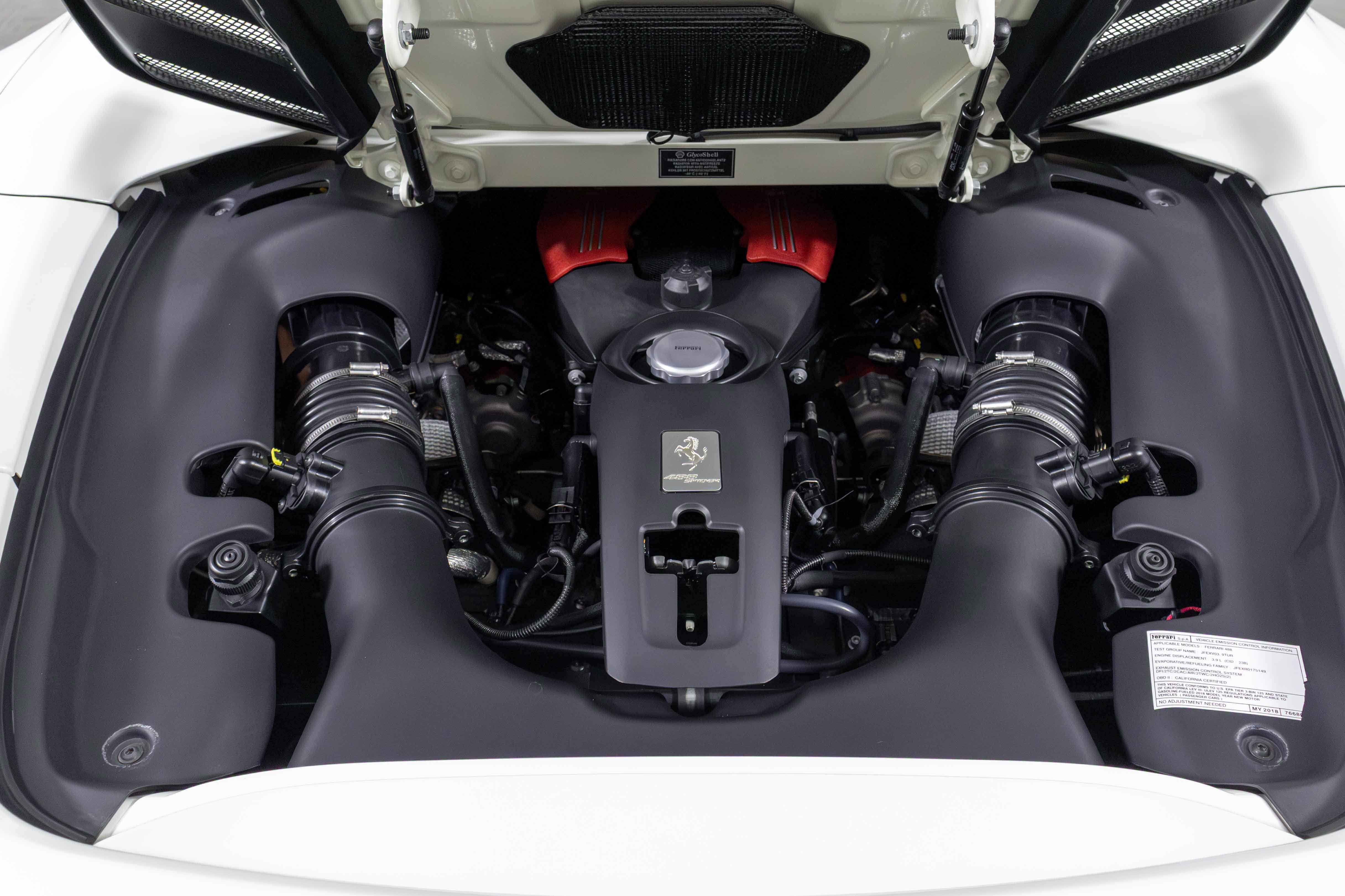 Used 2018 Ferrari 488 Spider image 43