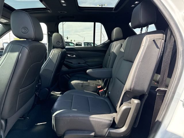 Used 2023 Chevrolet Traverse RS AWD/4WD image 23