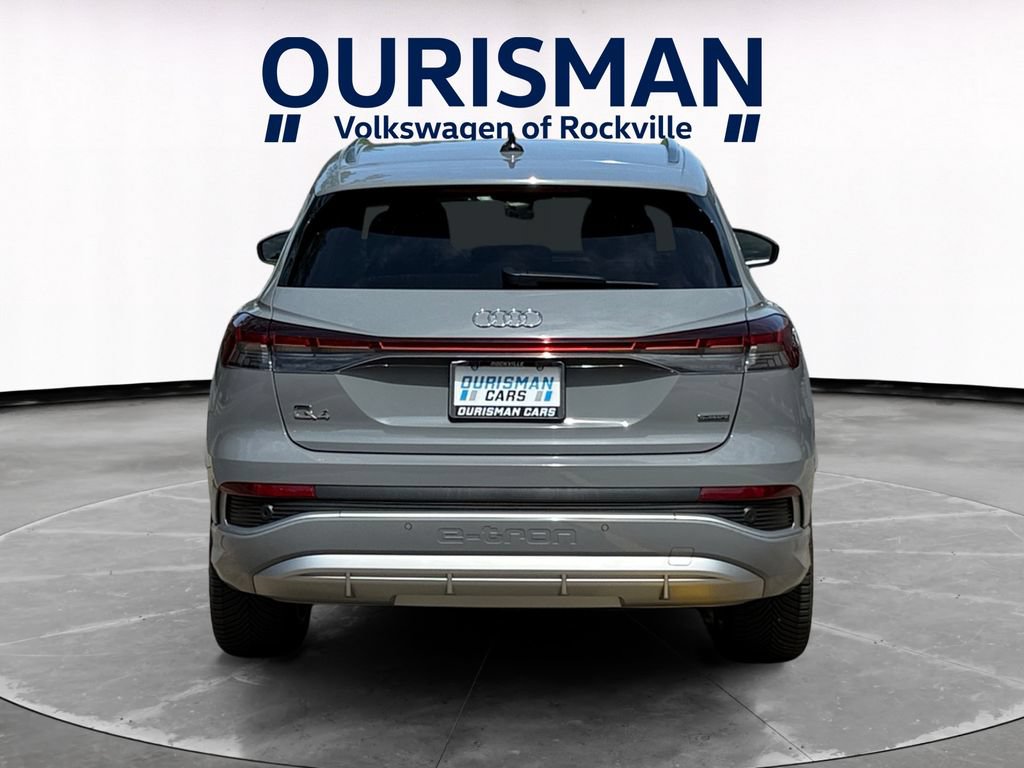 Used 2023 Audi Q4 e-tron Premium Plus w/ Premium Plus AWD/4WD image 5