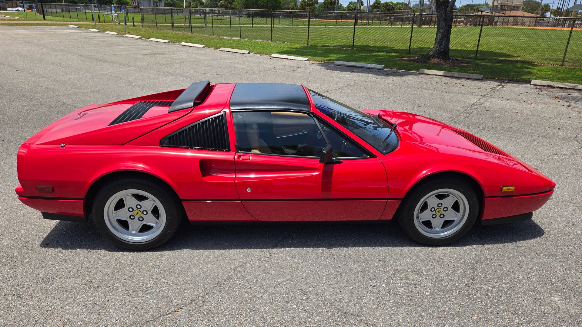 Used 1988 Ferrari 328 GTS image 7