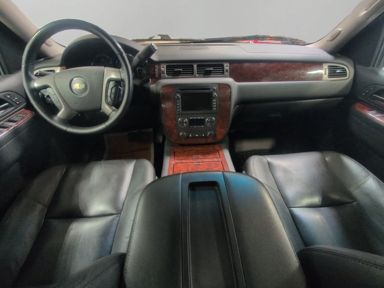 Used 2011 Chevrolet Avalanche LTZ AWD/4WD image 10