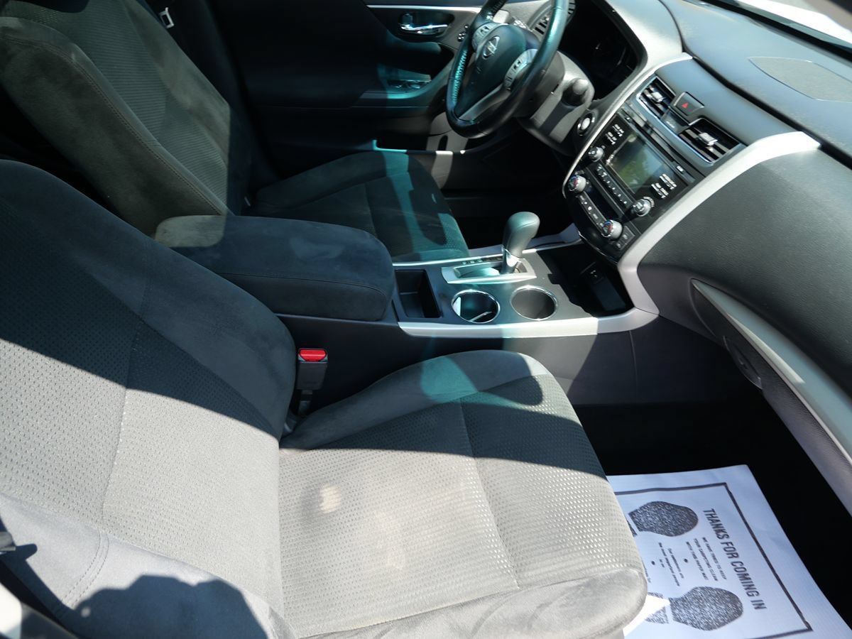 Used 2015 Nissan Altima 2.5 SV FWD image 27
