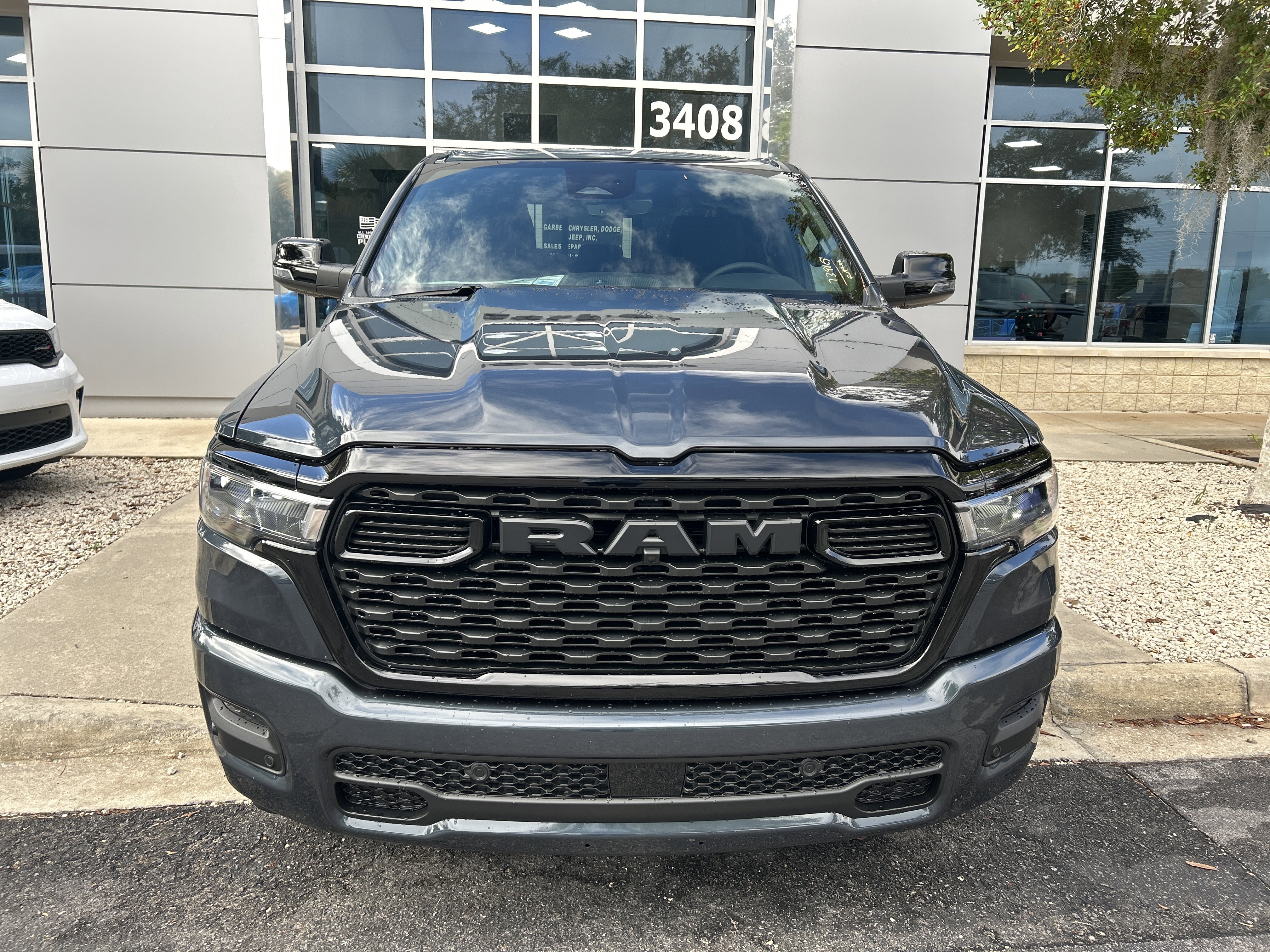 New 2026 RAM 1500 4x4 Crew Cab image 2