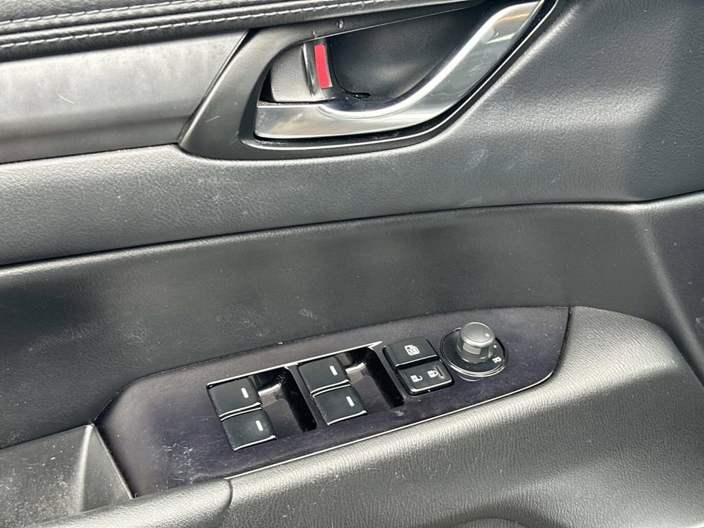 Used 2021 MAZDA CX-5 Touring image 16