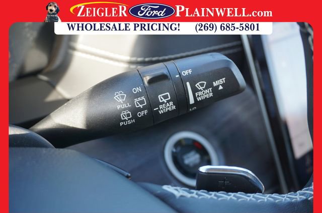 Used 2022 Jeep Grand Cherokee Limited image 31